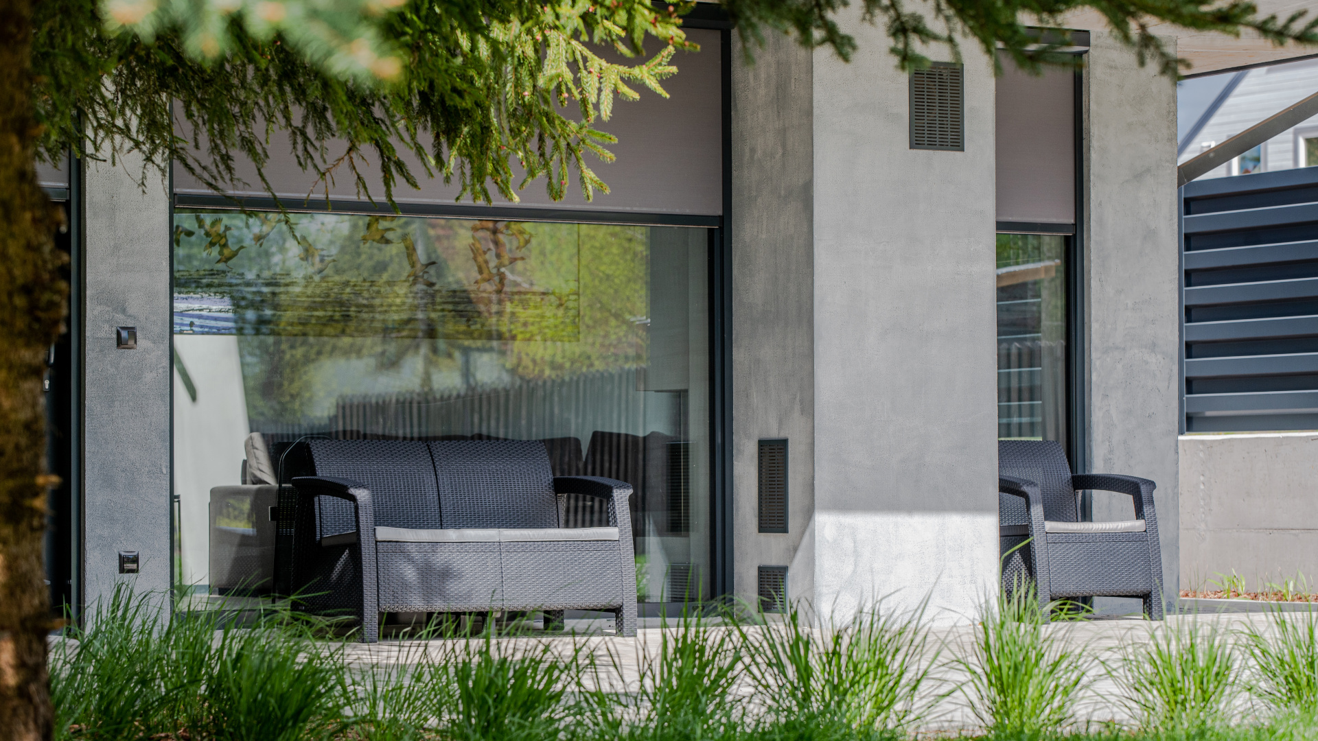 Skærmgardiner til vertikale vinduer